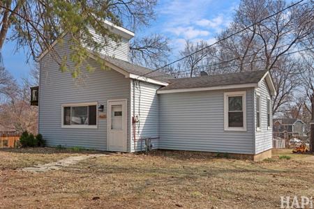 41679 N Country Club Drive