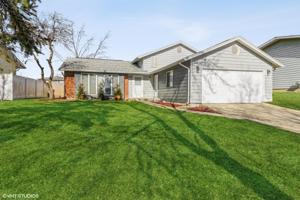 5120 ROBERTA Lane