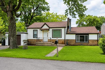 403 Maplewood Drive