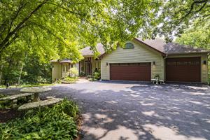 306 White Tail Lane