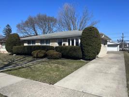 2017 Eastview Drive