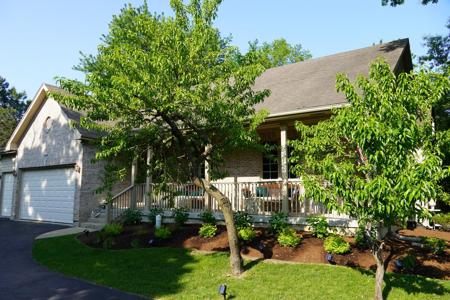 8690 Shade Tree Circle