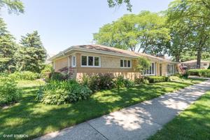 701 PARK PLAINE Avenue