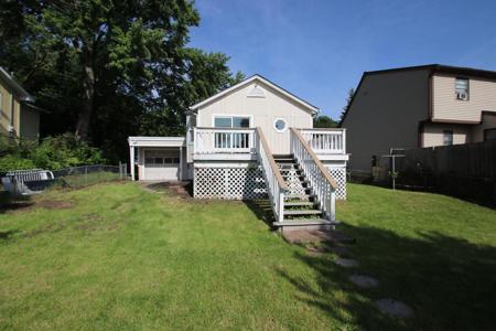 105 Manor Avenue
