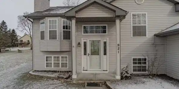 921 Candlewick Drive