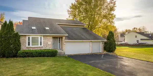 1308 Candlewick Drive NW