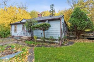 1119 Acre Lane