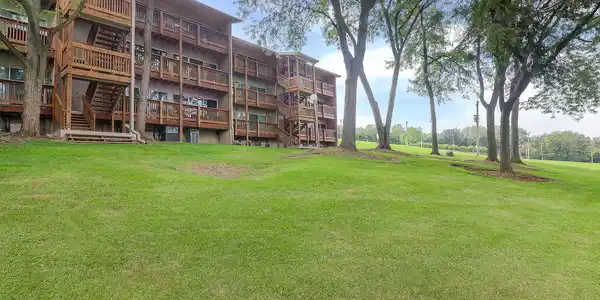 5803 Oakwood Drive