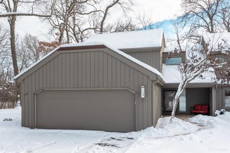 739 Old Barn Road