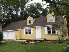 407 E Burnett Road