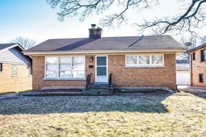 19 W Granville Avenue