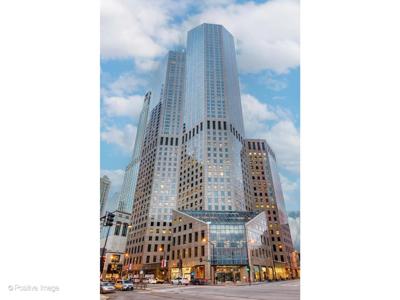 950 N MICHIGAN Avenue
