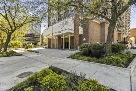4170 N Marine Drive