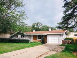 2200 Rolling Ridge Lane