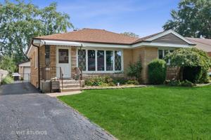 117 N Broadway Avenue