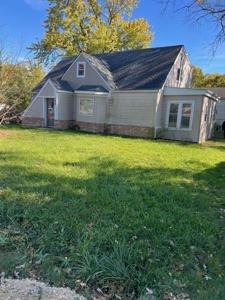 325 E Lake Shore Drive