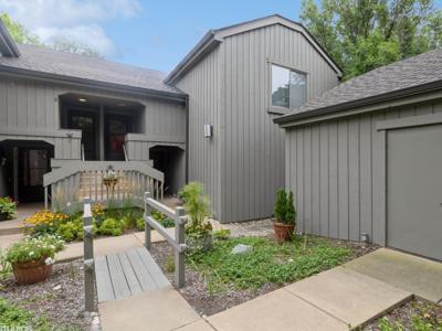 209 Shoreline Road