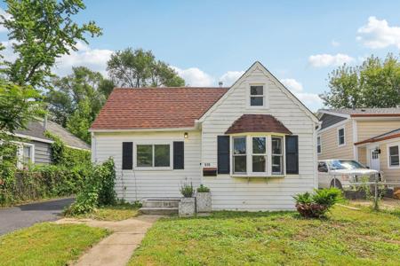 515 Catalpa Drive