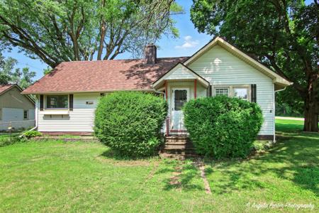 4713 Mccullom Lake Road
