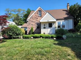 18 Lakeview Drive
