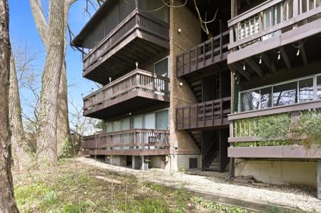 5511 E Lake Drive
