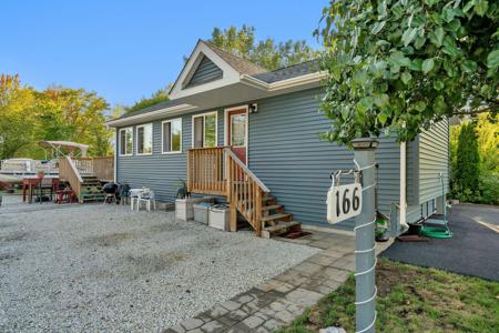 166 Flora Fern Road