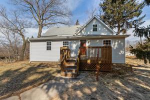 47 RIVERVIEW Avenue