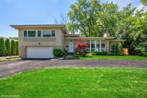 702 Apple Tree Lane