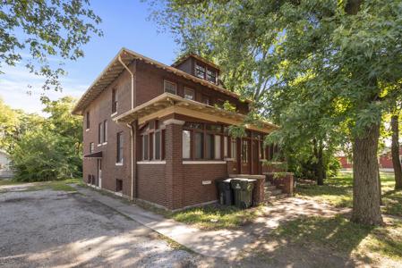 14119 Lincoln Avenue