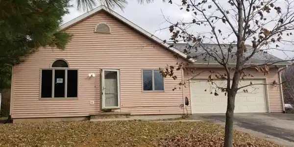 113 Stanford Way