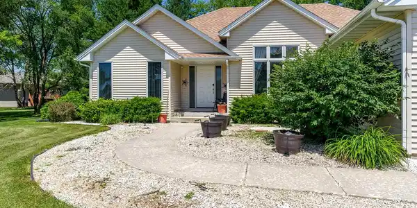 135 Valhalla Drive NE