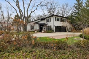 663 Dundee Road