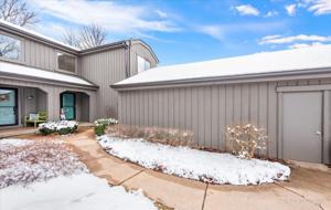 260 N Shoreline Road
