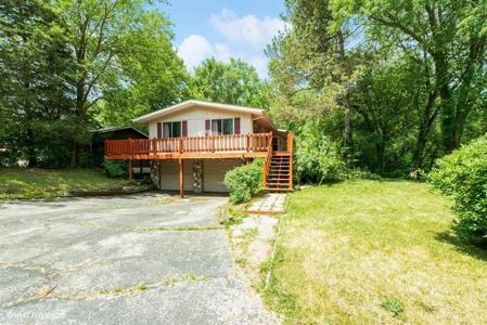 4621 W Wonder Lake Drive