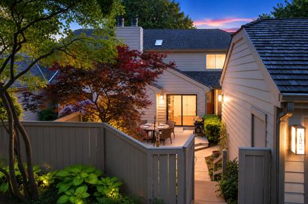 422 Valley View Road