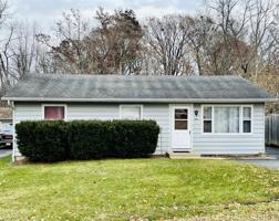 1114 N Oak Terrace
