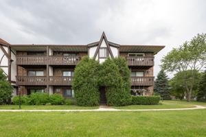 2 CRESTVIEW Lane