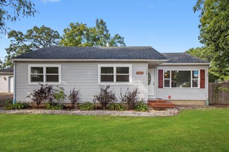 33448 N Greentree Road