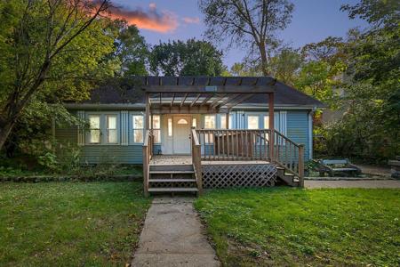 26681 W Wooster Lake Drive