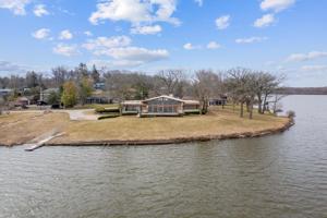 3145 E Lake Shore Drive