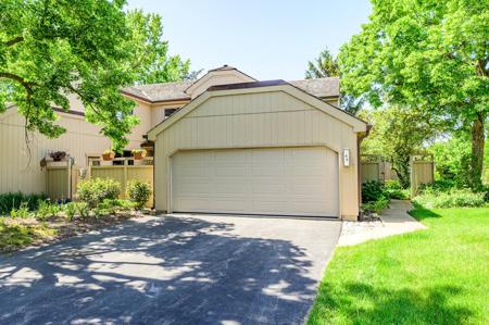 69 Foxwood Lane