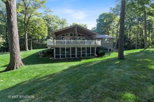 38277 N Lakeside Place
