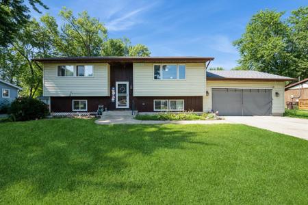 4910 Willow Lane