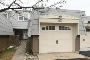 700 BORDEAUX Court