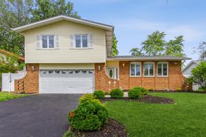 5126 Roberta Lane