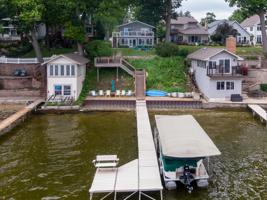 42691 N Woodbine Avenue