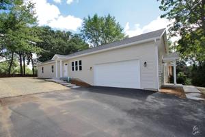 906 Killarney Pass Drive