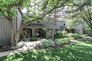 190 Shoreline Road