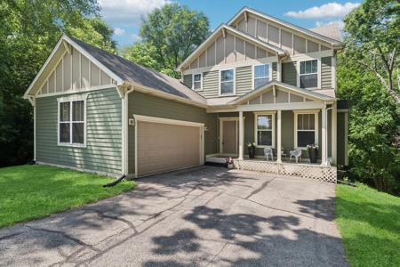 140 Forest Avenue