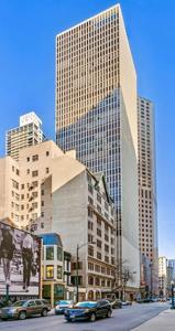 100 E Walton Street